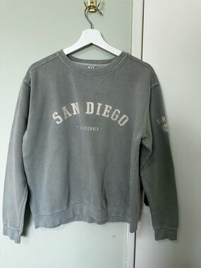 San Diego California Crewneck Sweatshirt - Faded Sage